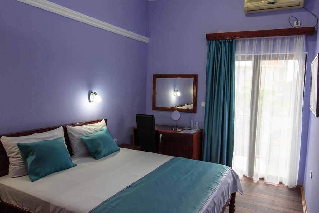 Sirena Marta Hotel Sutomore Exterior photo
